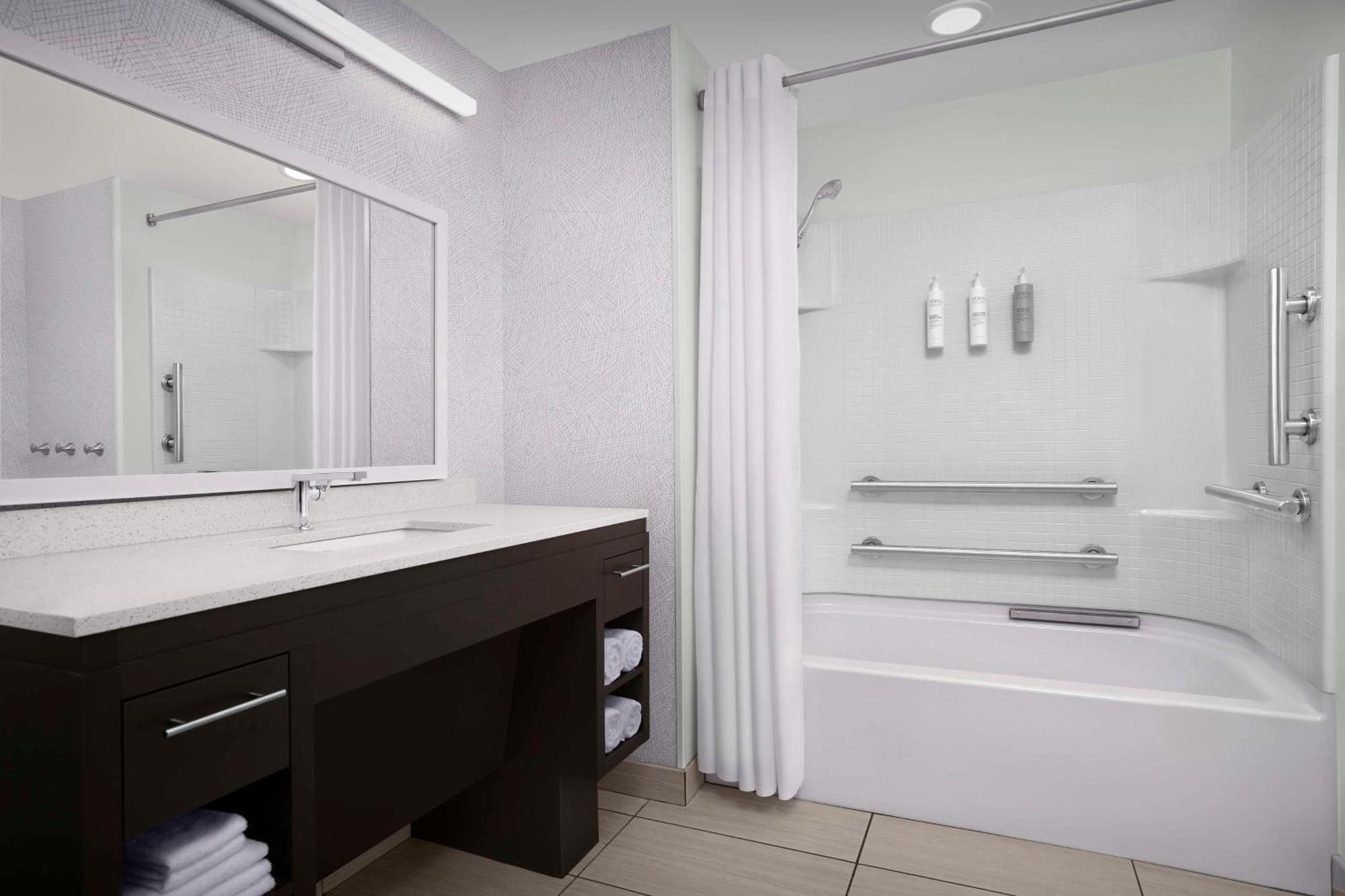 Home2 Suites By Hilton Clarksville/Ft. Campbell Екстер'єр фото